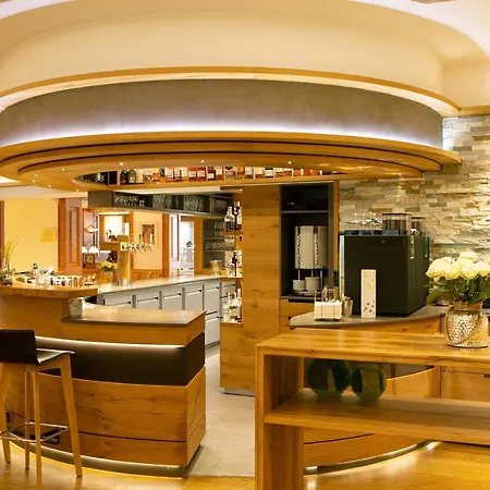 Hotel-restaurant Bierhaeusle ホテル 3*