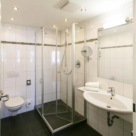 Hotel-restaurant Bierhaeusle Hotell 3*