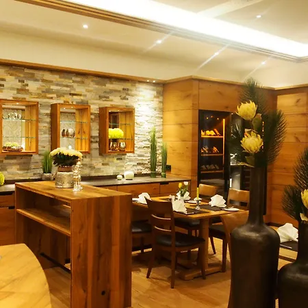 מלון Hotel-restaurant Bierhaeusle 3*