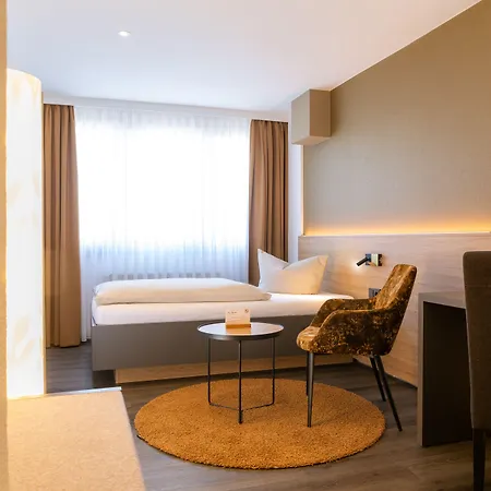 מלון Hotel-restaurant Bierhaeusle 3*