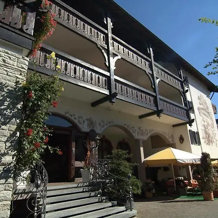 Hotel-restaurant Bierhaeusle 호텔