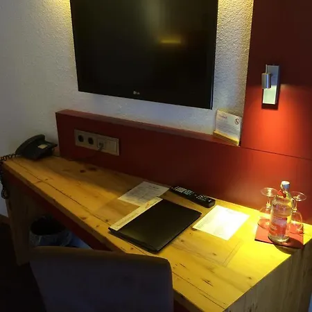 ホテル Hotel-restaurant Bierhaeusle 3*