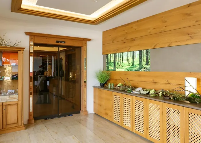 比尔豪斯尔餐厅酒店