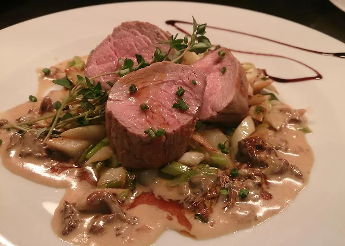 比尔豪斯尔餐厅酒店 酒店